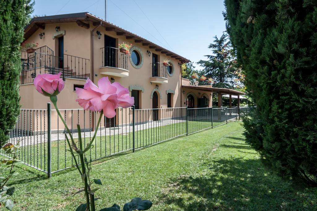 Relais Villaggio Azzurro Roma Exterior foto